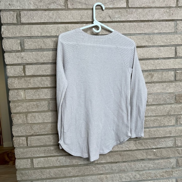 American eagle top - Picture 3 of 4